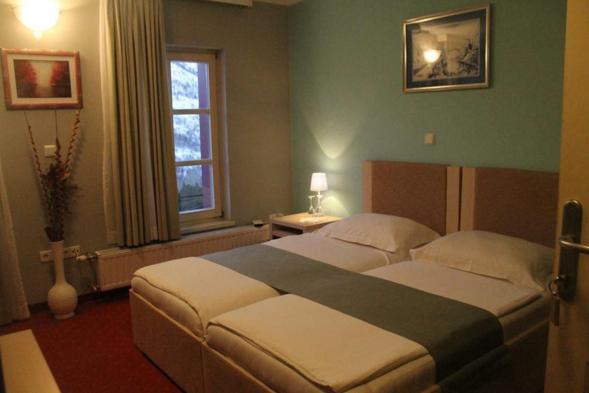 Hotel Snjezna Kuca - Nature Park Of Bosnia Herzegovina Padezina Exteriér fotografie